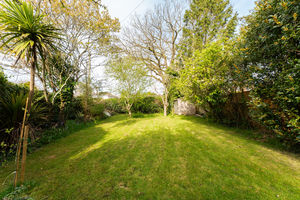 Photo 21- click for photo gallery